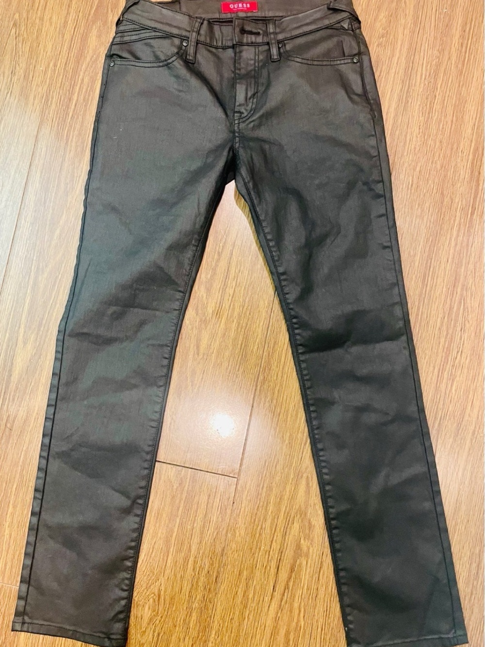 Guess Harlem Ultra-Slim Coated Zip Jeans. - Picture 5 of 9